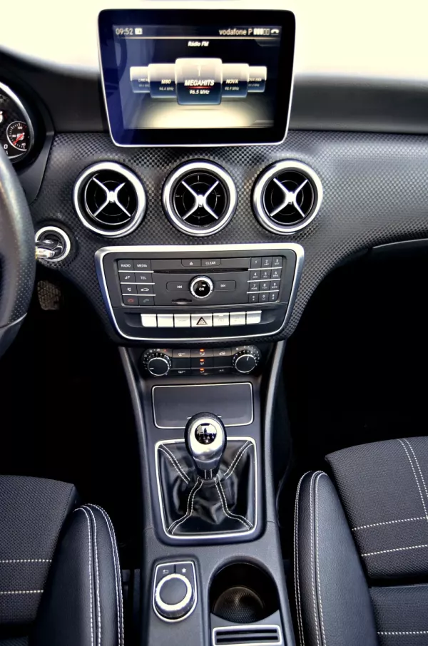 Mercedes-Benz A 180 d Fleet Pack Urban 15