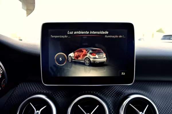 Mercedes-Benz A 180 d Fleet Pack Urban 36