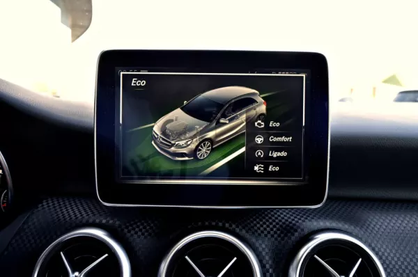 Mercedes-Benz A 180 d Fleet Pack Urban 41