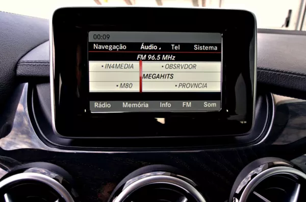 Mercedes-Benz B 220 CDi AMG Line 23