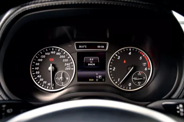 Mercedes-Benz B 220 CDi AMG Line 29