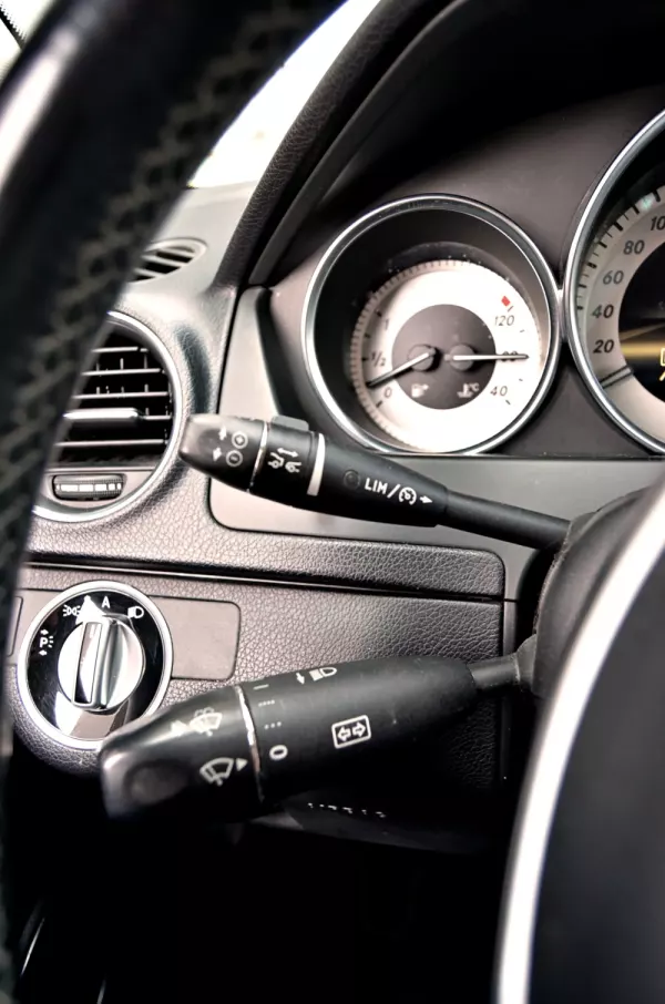 Mercedes-Benz C 220 CDi Avantgarde BlueEfficiency Aut. 13