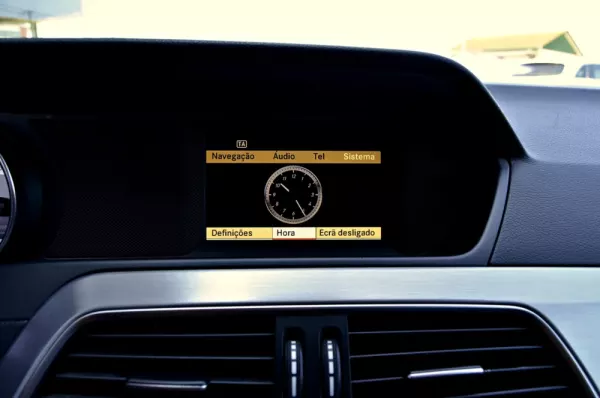 Mercedes-Benz C 220 CDi Avantgarde BlueEfficiency Aut. 23