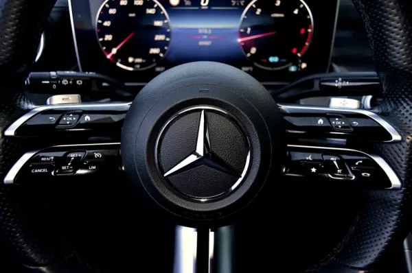 Mercedes-Benz C 300 d AMG Line 16