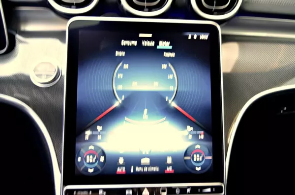 Mercedes-Benz C 300 d AMG Line 28