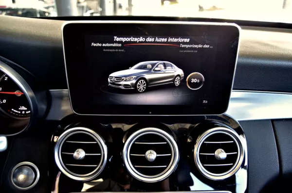 Mercedes-Benz C 300 BlueTEC Hybrid AMG Line 39