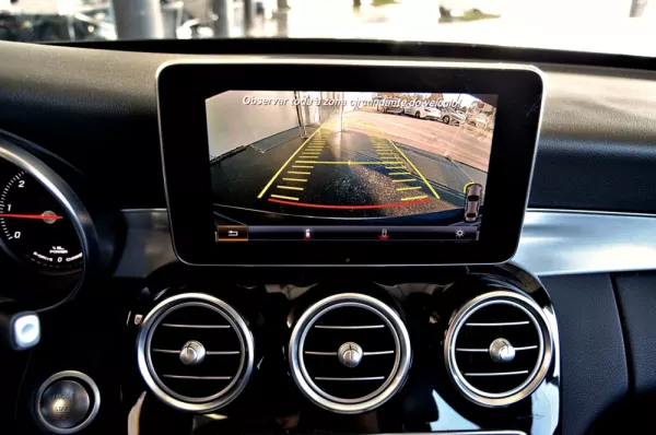 Mercedes-Benz C 300 BlueTEC Hybrid AMG Line 48