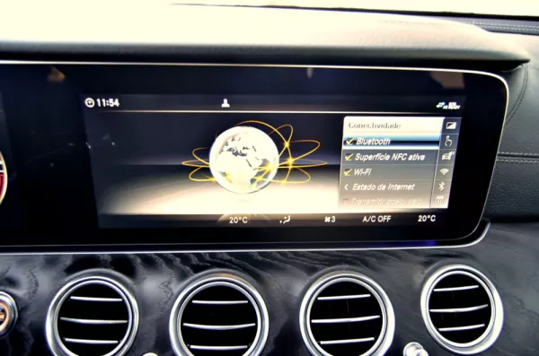 Mercedes-Benz E 220 D AMG Line 38