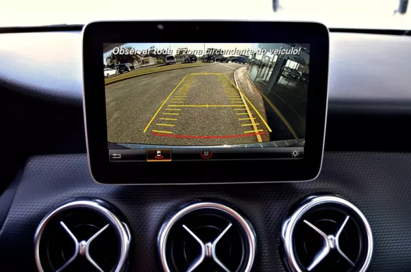 Mercedes-Benz GLA 180 CDi Style Aut. 39