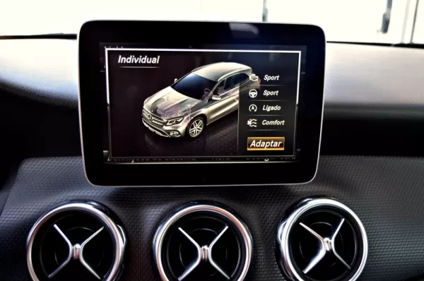 Mercedes-Benz GLA 180 CDi Style Aut. 44