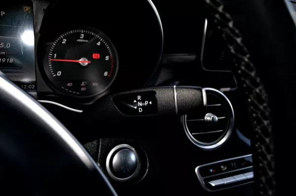 Mercedes-Benz GLC 220 16