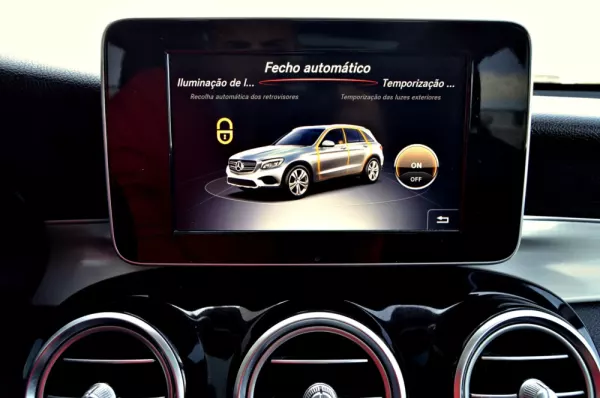 Mercedes-Benz GLC 220 37