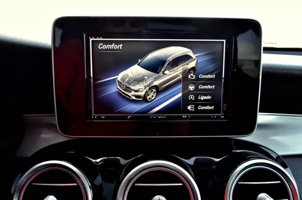 Mercedes-Benz GLC 220 48