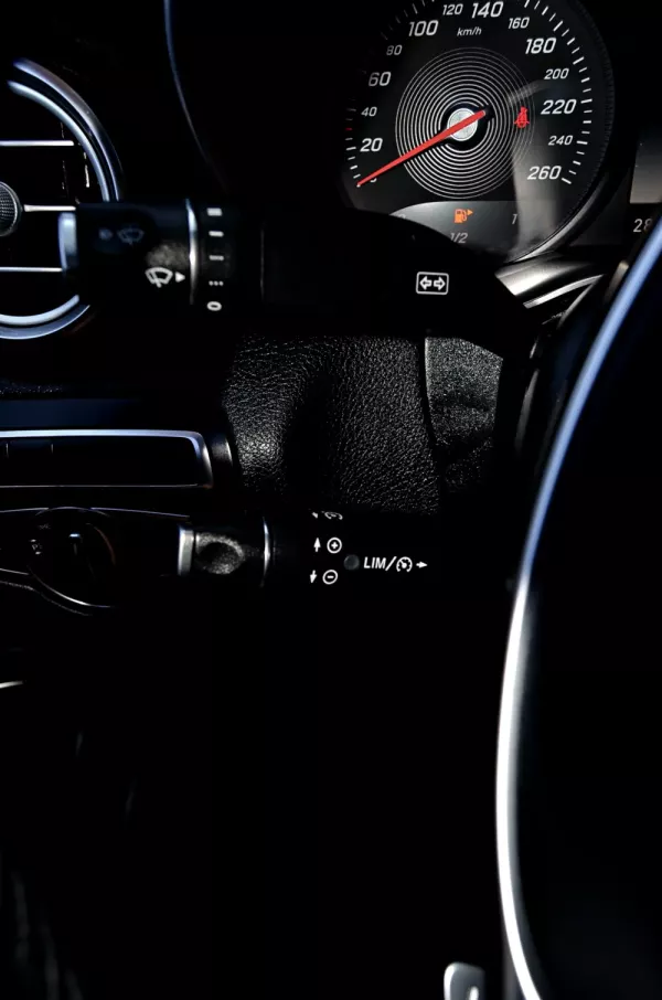 Mercedes-Benz GLC 250 d Coupé AMG Line 4-Matic 13