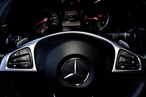 Mercedes-Benz GLC 250 d Coupé AMG Line 4-Matic 15