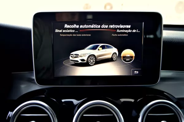 Mercedes-Benz GLC 250 d Coupé AMG Line 4-Matic 38