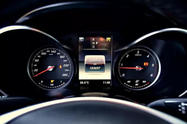 Mercedes-Benz GLC 250 d Coupé AMG Line 4-Matic 51