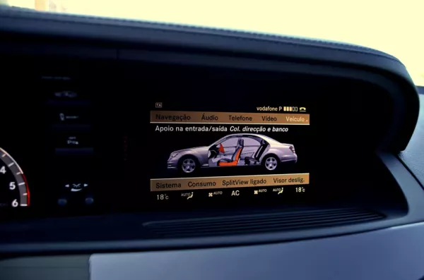 Mercedes-Benz CLS 350 BlueTEC Longo 164g 37