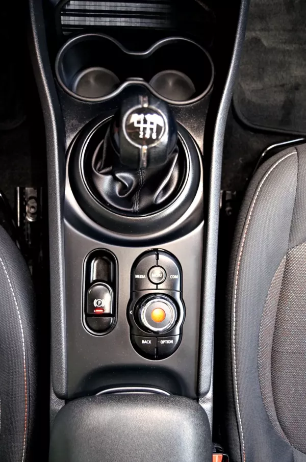 MINI Clubman One D 18