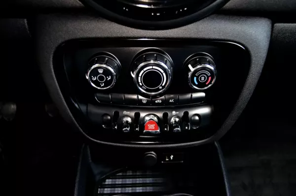 MINI Clubman One D 19