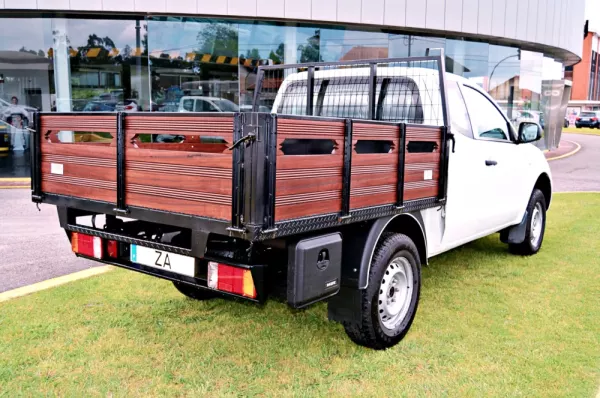 Mitsubishi L200 2.4 DI-D CD S.Cab 3L Instyle 4WD 16