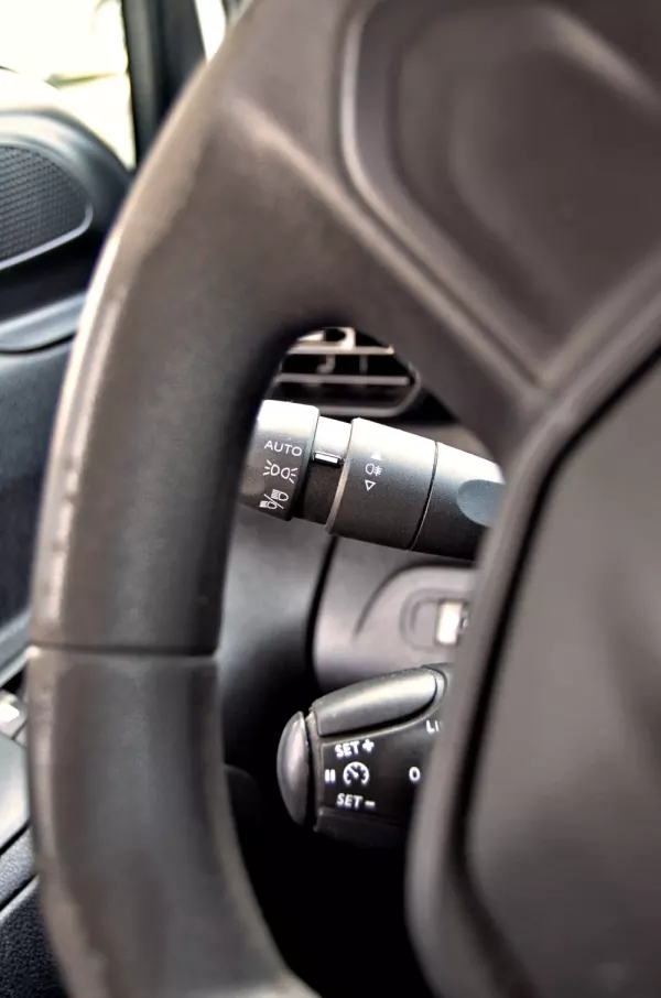 Peugeot Partner 1.6 BlueHDi Confort 11