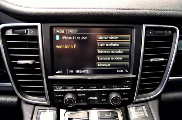 Porsche Panamera Platinum Edition 27