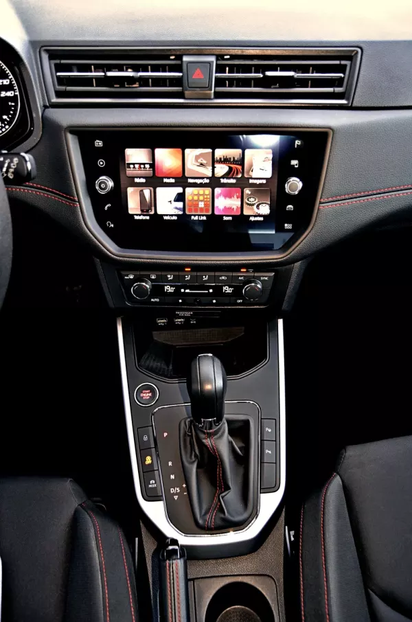 SEAT Arona 1.0 TSI FR DSG 18