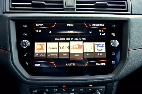 SEAT Arona 1.0 TSI FR DSG 23