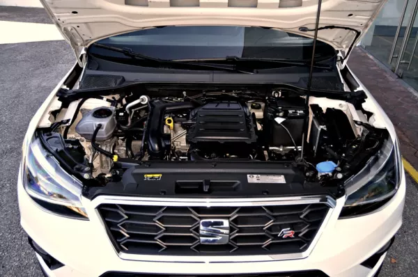 SEAT Arona 1.0 TSI FR DSG 33