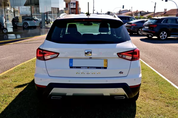 SEAT Arona 1.0 TSI FR DSG 35