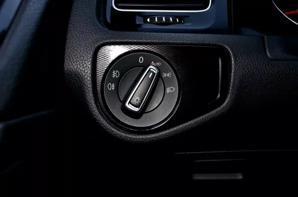 Volkswagen Golf Variant 2.0 TDi GTD DSG 12