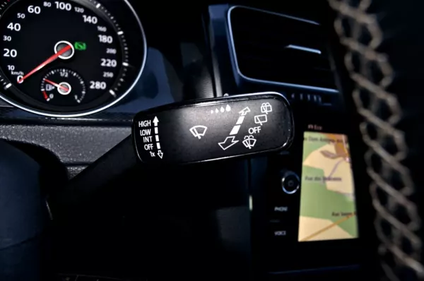 Volkswagen Golf Variant 2.0 TDi GTD DSG 16