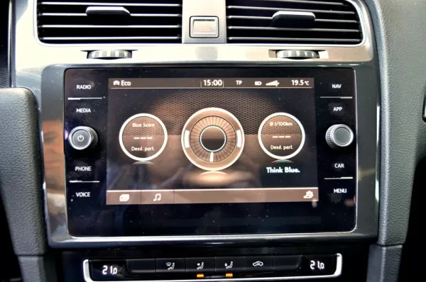 Volkswagen Golf Variant 2.0 TDi GTD DSG 28