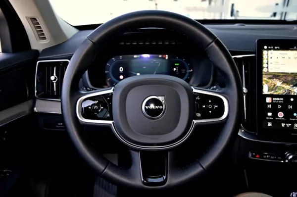 Volvo XC 90 2.0 T8 PHEV Inscription Expression AWD 17