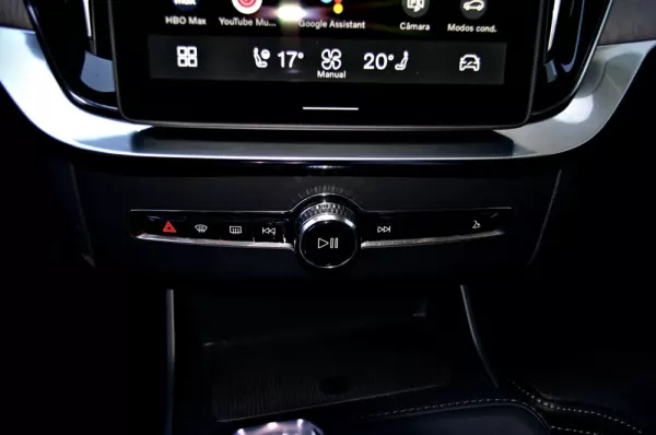 Volvo XC 90 2.0 T8 PHEV Inscription Expression AWD 22