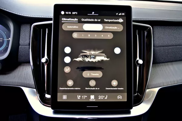 Volvo XC 90 2.0 T8 PHEV Inscription Expression AWD 27