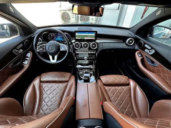 Mercedes-Benz C 220 d 9G-TRONIC AMG Line 6