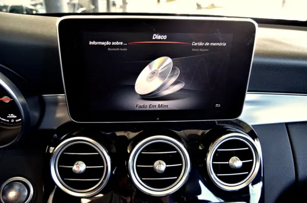 Mercedes-Benz C 300 BlueTEC Hybrid AMG Line 27