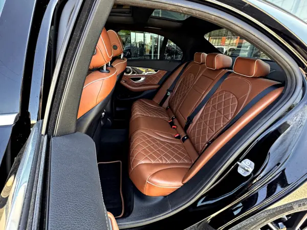 Mercedes-Benz C 220 d 9G-TRONIC AMG Line 8