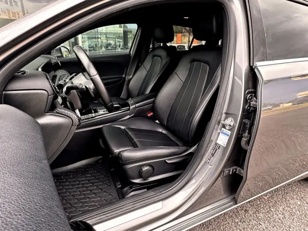 Mercedes-Benz A 180 d Progressive Aut. 8
