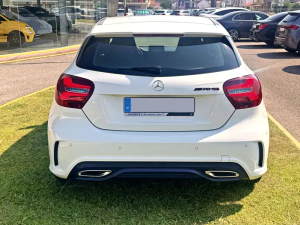 Mercedes-Benz A 180 d AMG Line Aut. 50