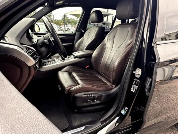 BMW X5 25 d sDrive Pack M 7