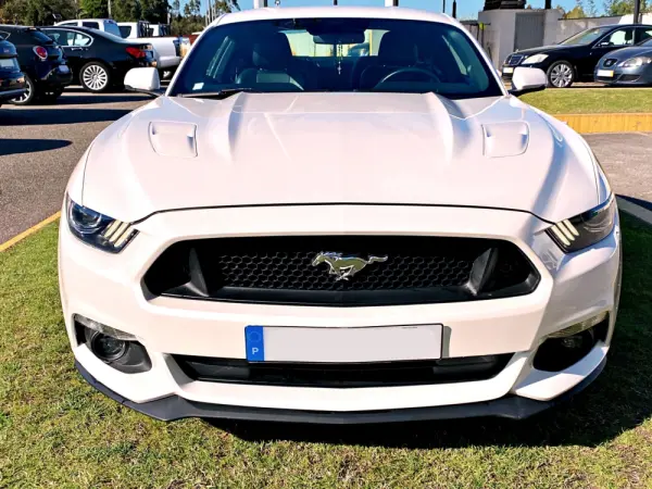 Ford Mustang 5.0 Ti-VCT V8 Aut. GT 2