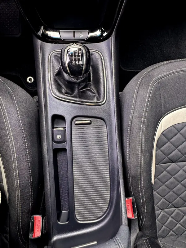 Kia Ceed 1.6 CRDi GT Line 19