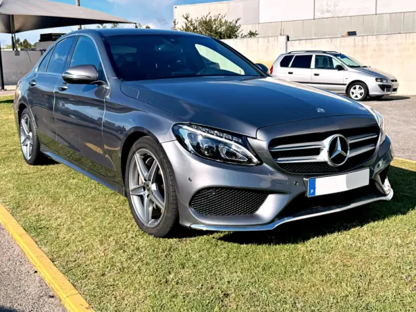 Mercedes-Benz C 300 BlueTEC Hybrid AMG Line 1