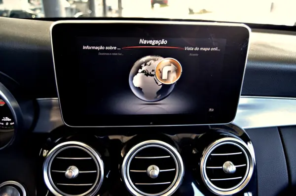 Mercedes-Benz C 300 BlueTEC Hybrid AMG Line 23