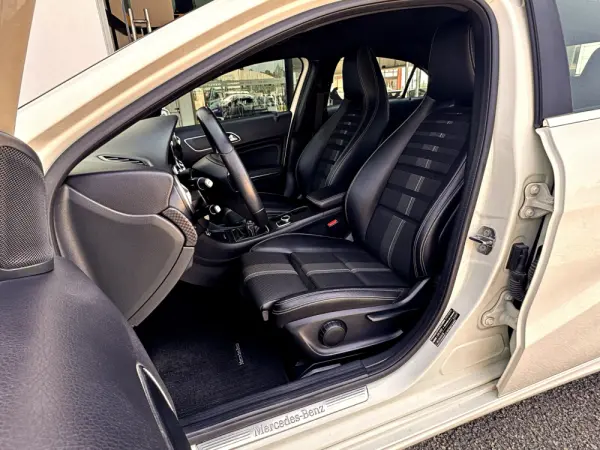 Mercedes-Benz A 180 d Urban 8