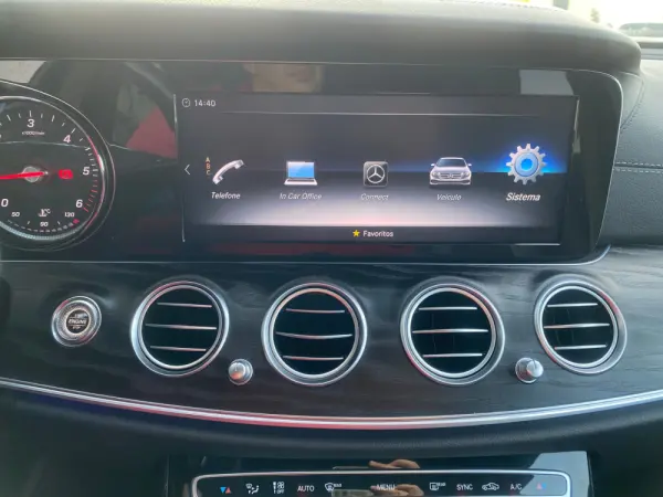 Mercedes-Benz E 220 d AMG Line 25