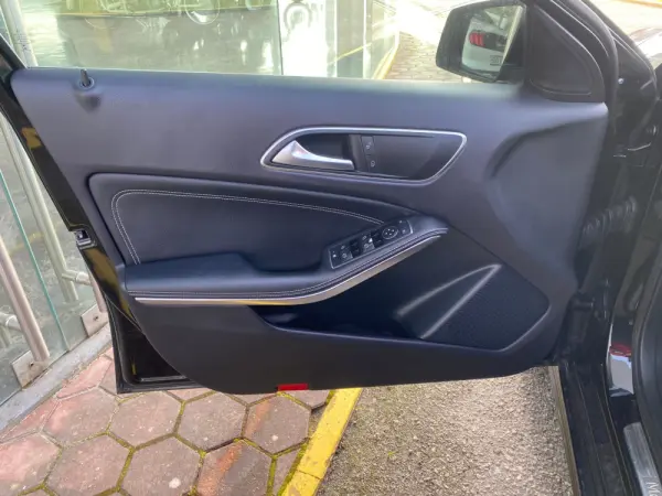 Mercedes-Benz A 180 CDI BE Urban 10